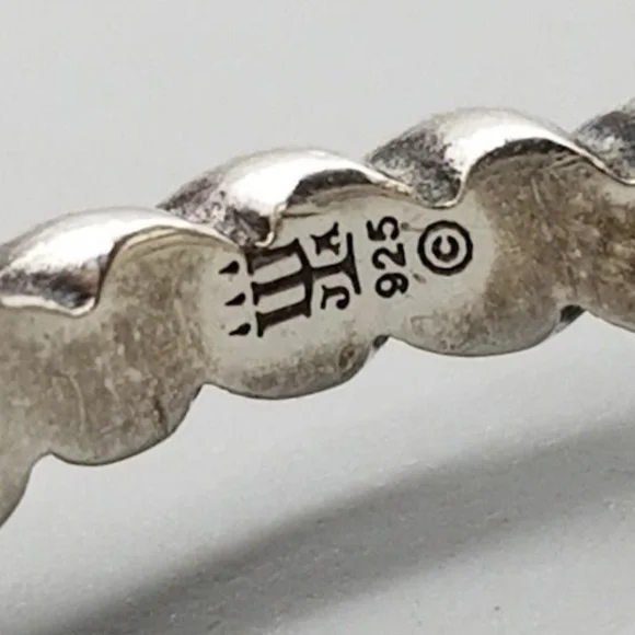 James Avery garnet heart twisted wire ring - Picture 3 of 4